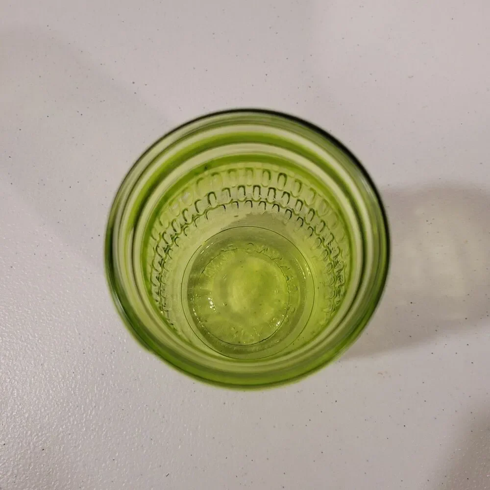 Mason Jar Pint Vase – Textured Pattern – Green – 5.25